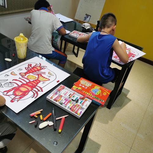 幼儿美育启蒙 儿童绘画培训为什么越早越好？一线美学老师的三点观察与家长实操建议手记